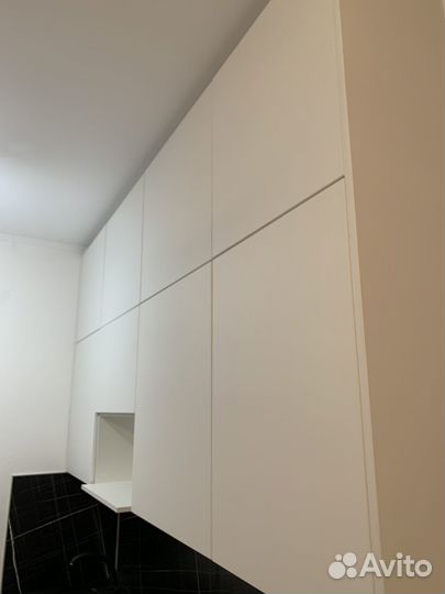 Кухня в студию до потолка ксп:25303