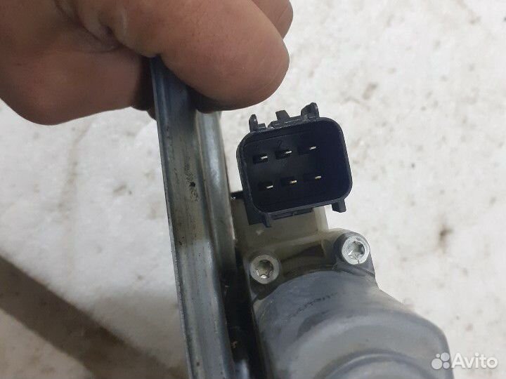 Стеклоподъемник задний правый Ford Focus 3