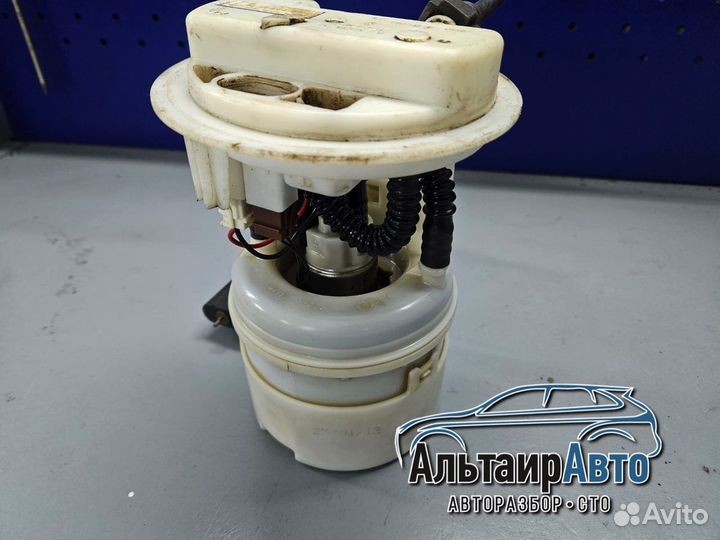 Насос топливный Renault Logan Sandero бензонасос