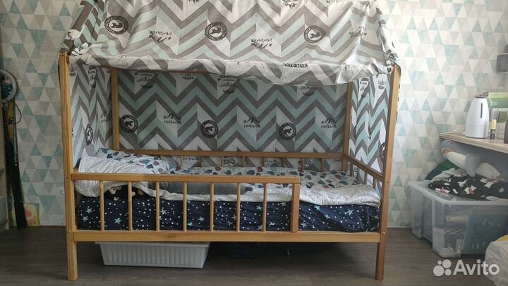 Детская кровать домик