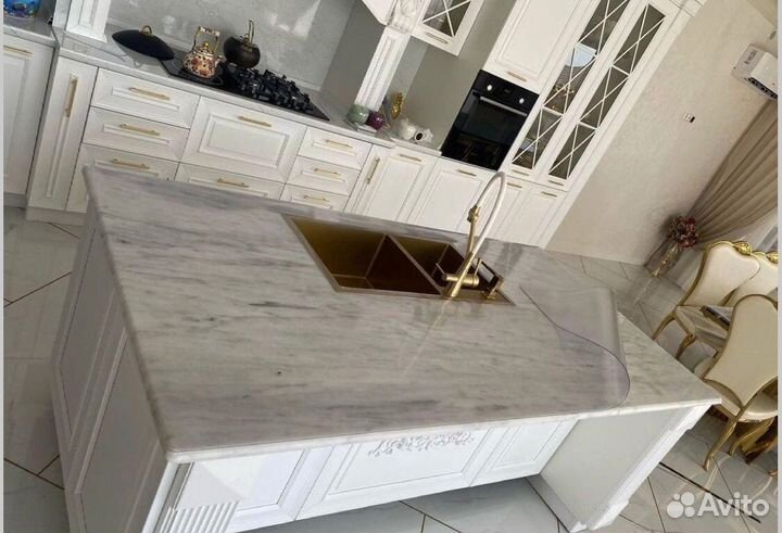 Прозрачная накладка на тканевую скатерть