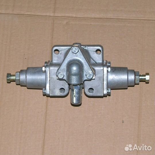 Воздухораспределитель кпп маз-543205, (megapower)