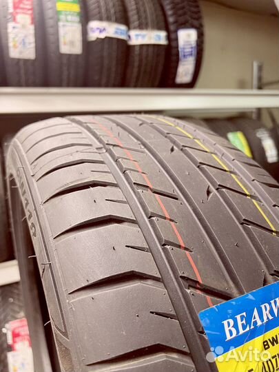 Bearway BW118 275/35 R19 129T