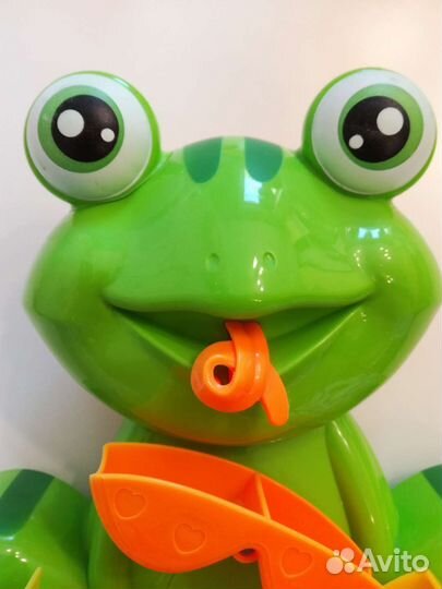 Игрушка для купания в ванной