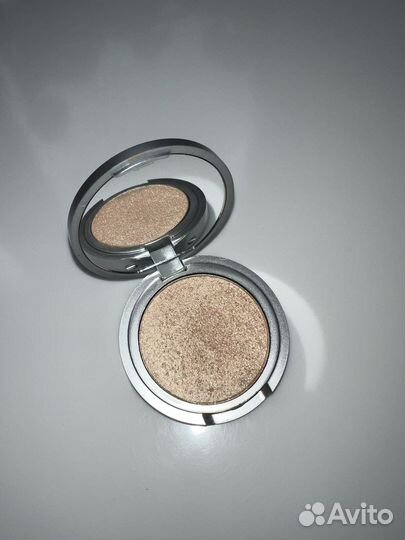 Хайлайтер the balm