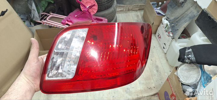 Фонарь правый киа рио 2 седан