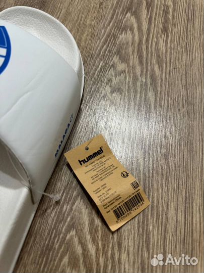 Тапочки Hummel Malaga 45