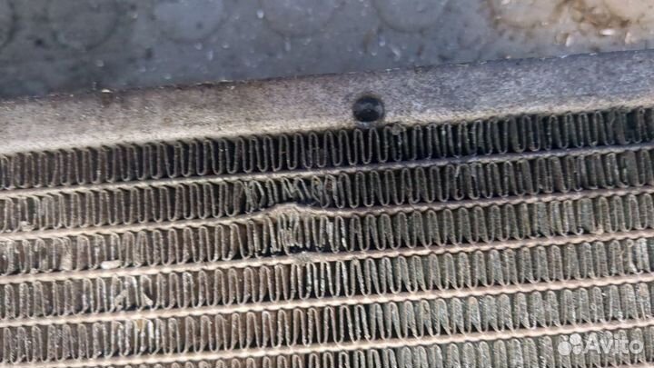 Радиатор охлаждения двигателя Toyota Land Cruiser