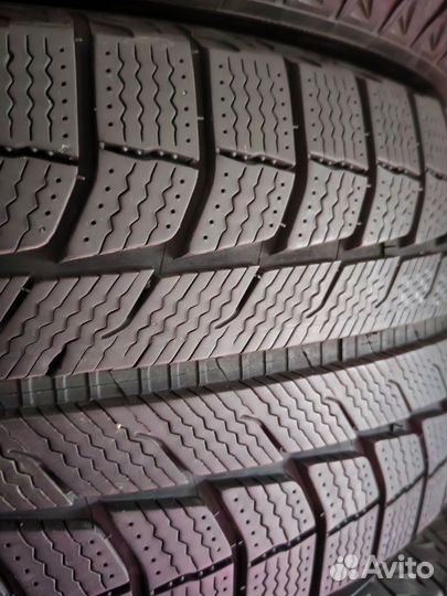 Michelin Latitude X-Ice 255/55 R18