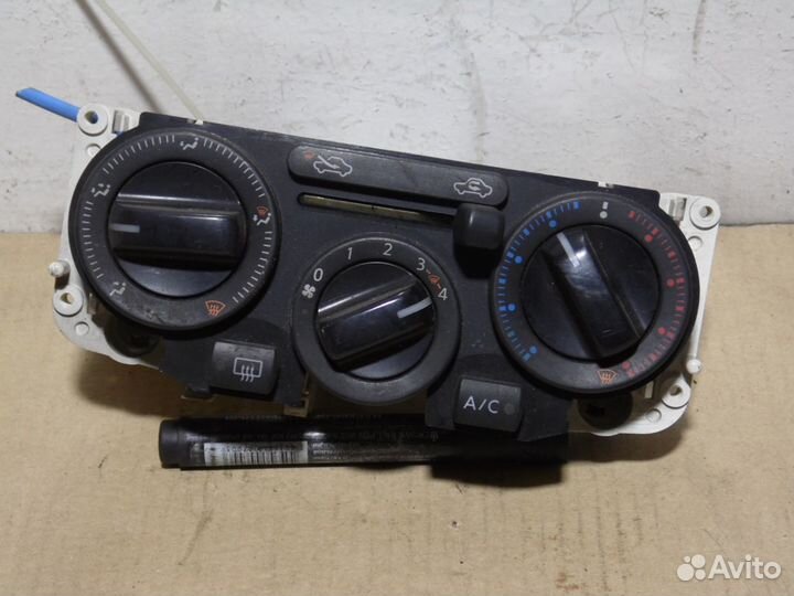 Блок управления кондиционером Ниссан Нот 2005-2010