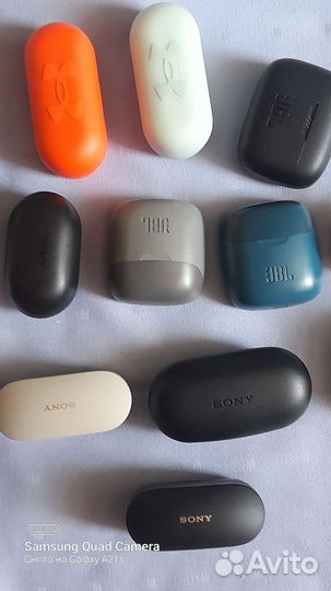 Кейсы для беспроводных наушников