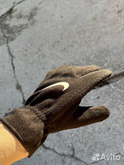 Перчатки nike зимние