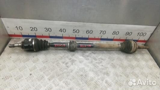 Привод передний правый toyota auris E150 (NDN39N10