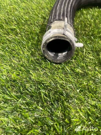 Патрубок охлаждения Ford Mustang 6 S550 рест. 2018