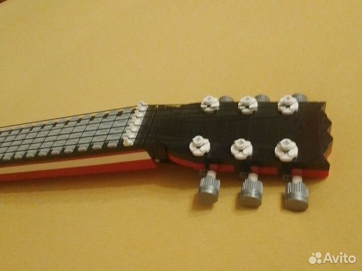 Lego электрогитара