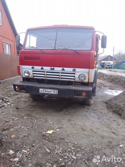 Требуется водитель на самосвал 10куб