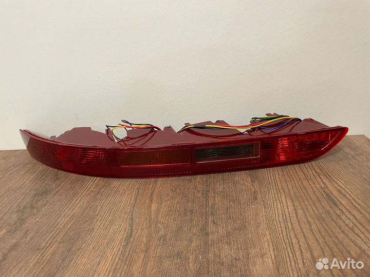 Фонарь задний в бампер левый Audi Q5 8R 2008-2017