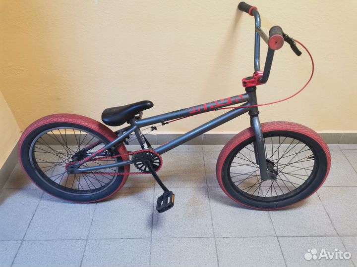 BMX MAK