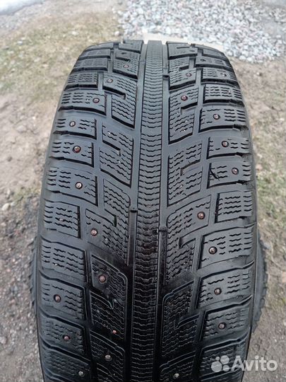 Kumho I'Zen KW22 225/55 R17 101T