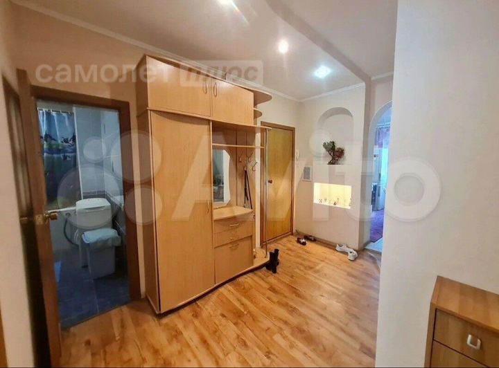 3-к. квартира, 53 м², 3/9 эт.
