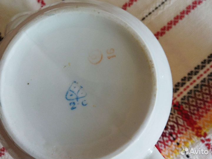 Заварочный чайник и пиала