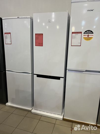 Холодильник Indesit с No Frost/2Метра/Гарантия