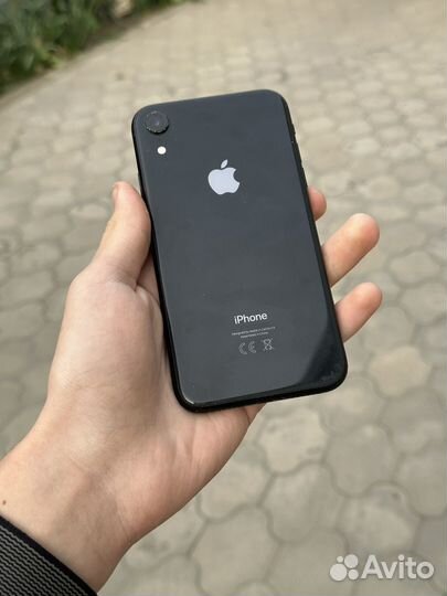 iPhone Xr, 64 ГБ