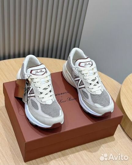 Кроссовки женские бежевые new balance