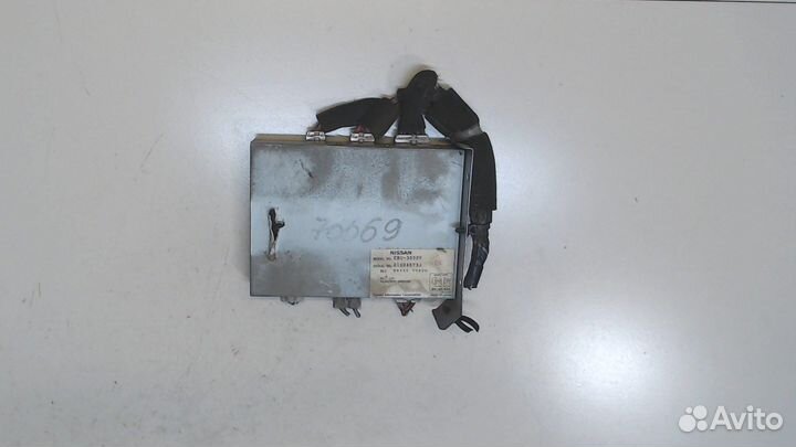 Блок комфорта Nissan Elgrand, 2000