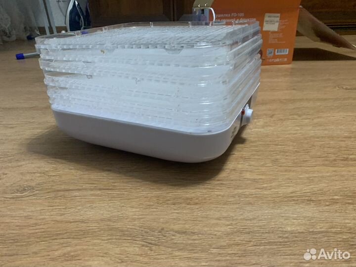 Сушилка для овощей и фруктов olto FD-105