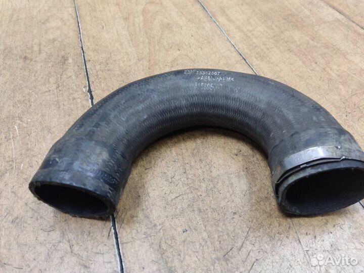 Патрубок интеркулера Opel Vectra C 2001-2005