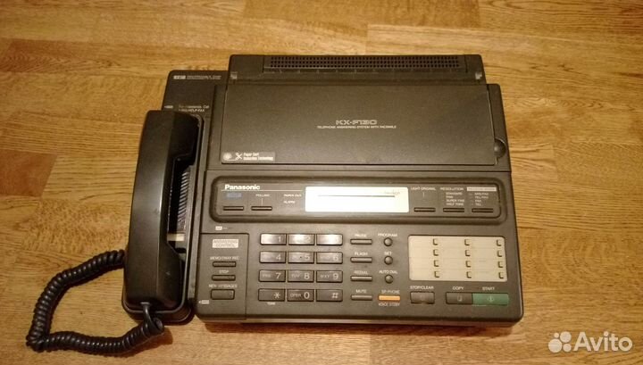 Телефон-факс Panasonic KX-F130