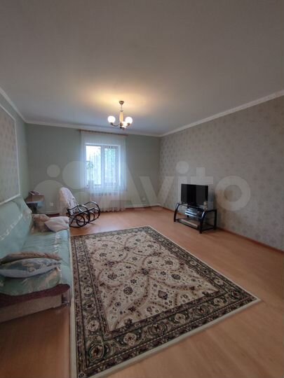 Дом 183,2 м² на участке 17 сот.