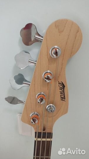 Бас гитара Homage с комбо усилителем Cort