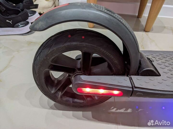 Электросамокат ninebot es2