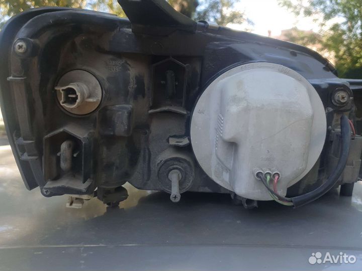 Фары Субару Легаси BE/BH/BT