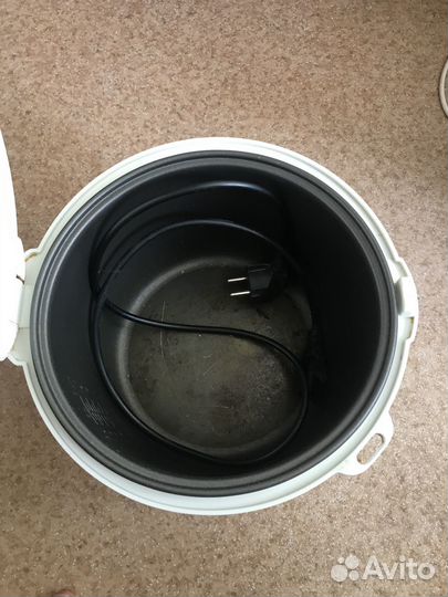 Мультиварка Vtesse