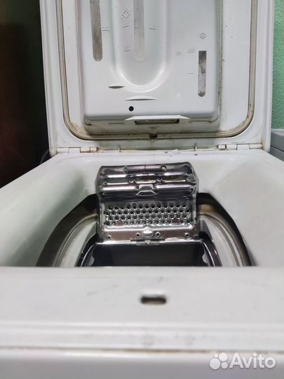 Стиральная машина Zanussi ZWT 385