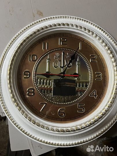 Часы настенные