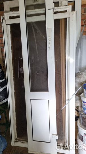 Двери пластиковые бу