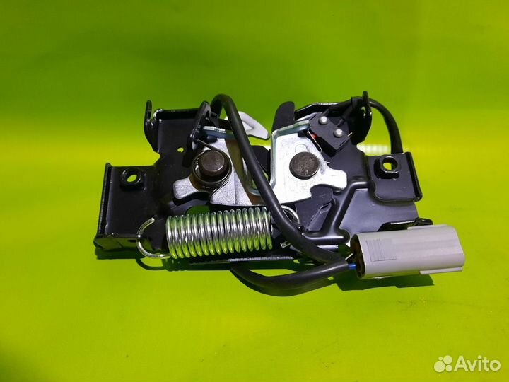 Замок капота Мазда 3 BL (09-13)