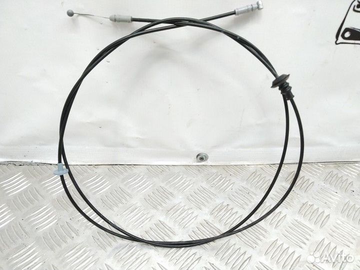 Трос открывания капота Mazda 3 BL