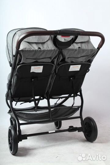 Коляска прогулочная для двойни и близнецов LuxMom