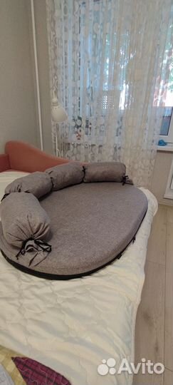 Лежанка для собак