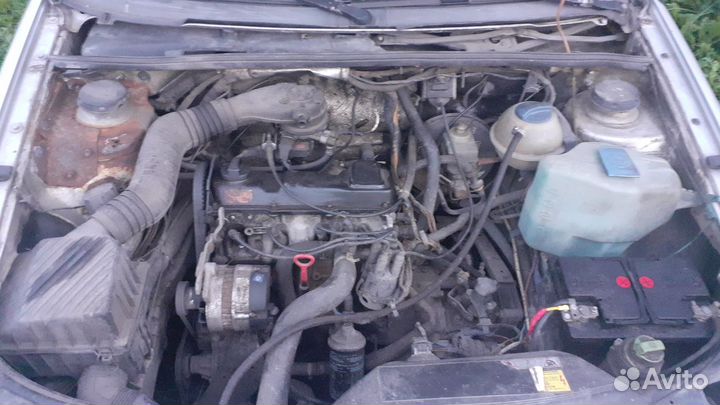Volkswagen Passat 1.8 МТ, 1991, битый, 444 433 км