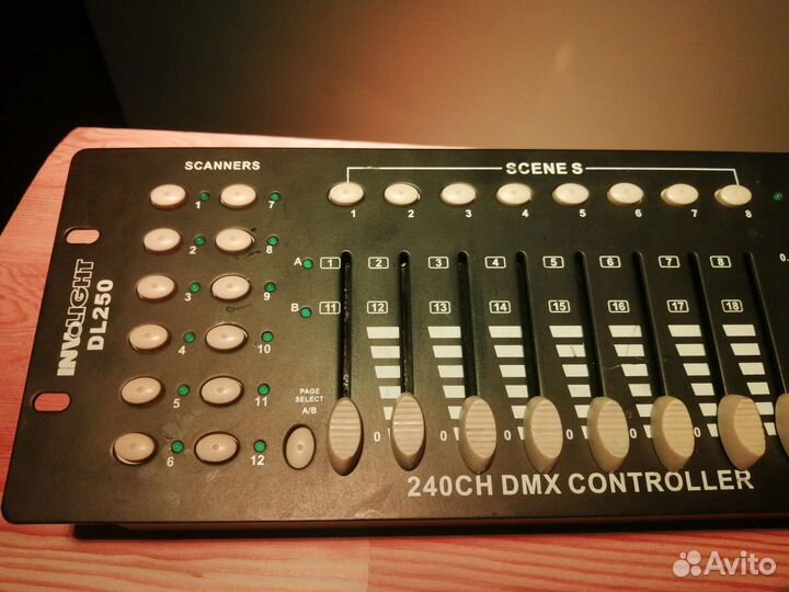 Световой пульт DMX 240 расческа