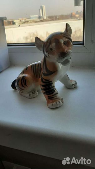 Статуэтка Тигрёнок фарфор СССР