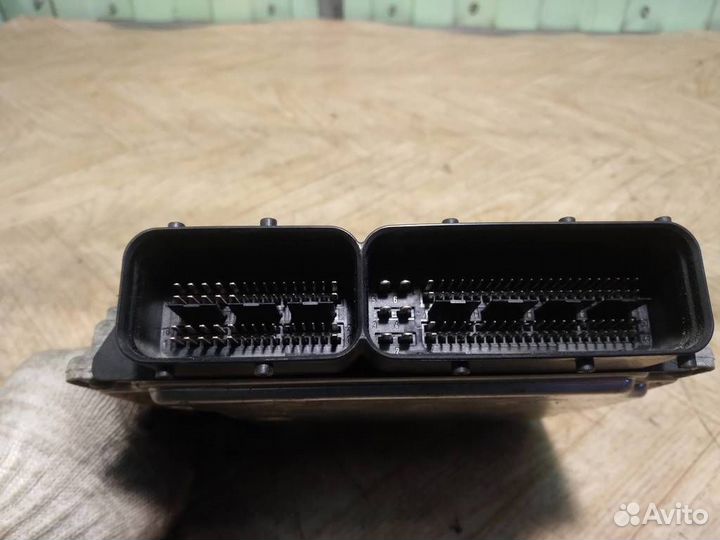 Эбу двс Audi Q7 4LB BUG