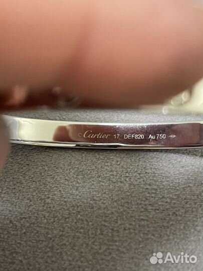 Браслет в стиле Cartier