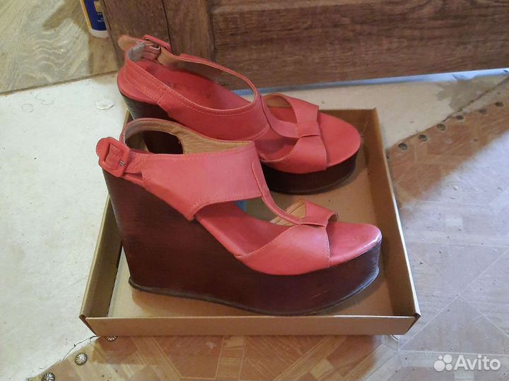 Босоножки 39-40